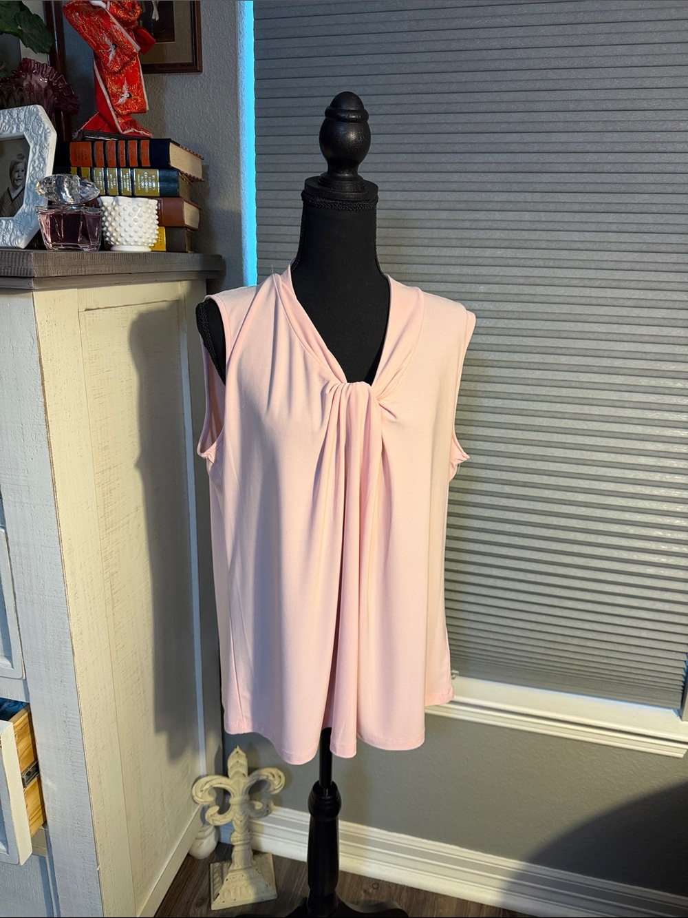 Kasper Pale Pink Sleeveless Twist-Front Camisole size XL